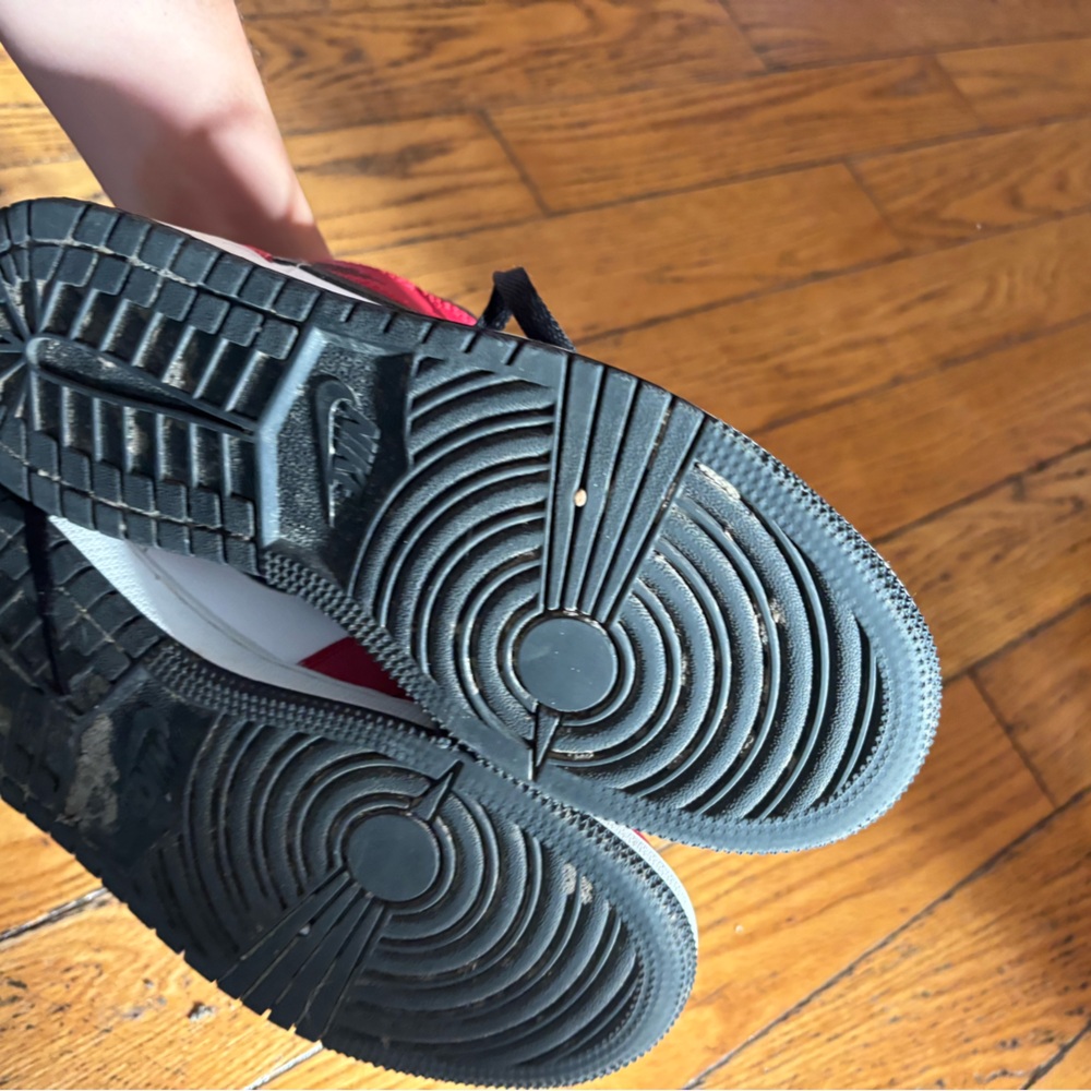 Nike Jordan 1 - Picture 4 of 4